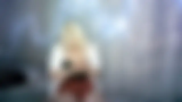 Pokazy przed kamerką – Miiro00