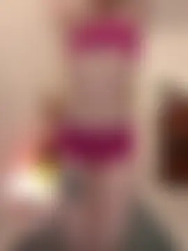 แชท XXX สดของ LeyaJohnson