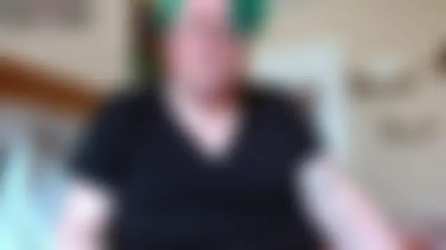 PotOfGreer Show in webcam