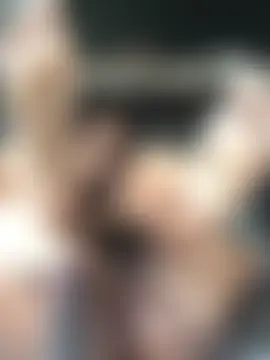 conniesweetz Show in webcam