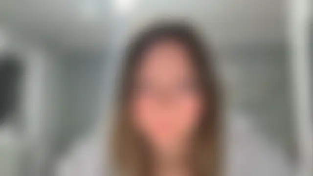 MillieShow: διαδικτυακό σόου στην κάμερα