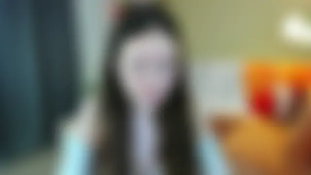 AlluringLookk webcam show