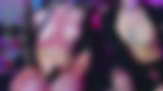 SAKURA_DREAMCOREn Webbikameraesitys