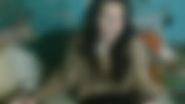 brighteyes77's Live Chat Room