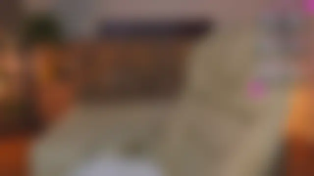 Viola__Shy Adlı Modelin Canlı XXX Sohbeti