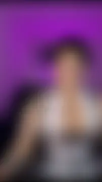 Pokazy przed kamerką – Pauilina