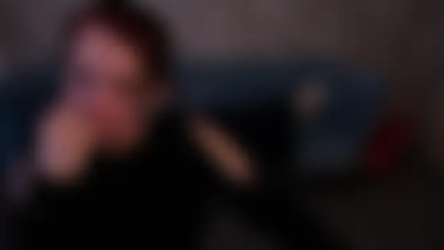 LiviaShy Adlı Modelin Canlı XXX Sohbeti