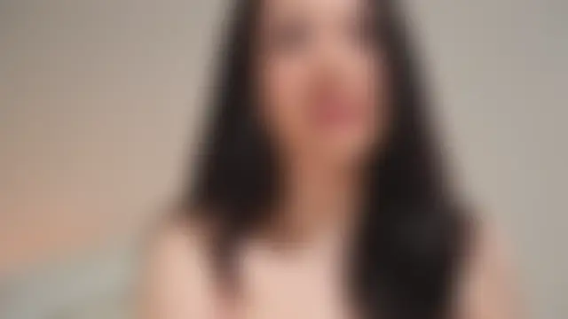 naughtytillyのライブセックスカメラショー