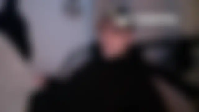 ETHAN_MOORE Live XXX-Chat