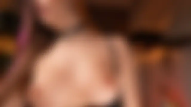 SofiaWaves Adlı Modelin Canlı XXX Sohbeti