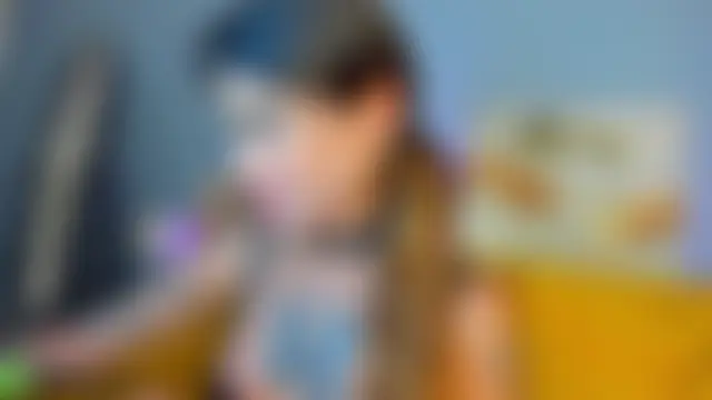 Patricia_Cox Show in webcam