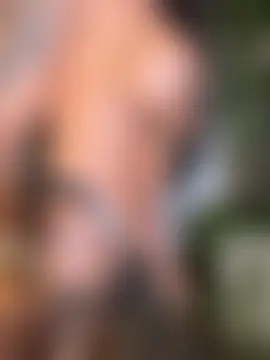 tinaqueen_noa 在線直播表演