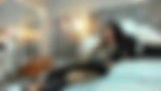 Pokazy przed kamerką – JuliethMilf