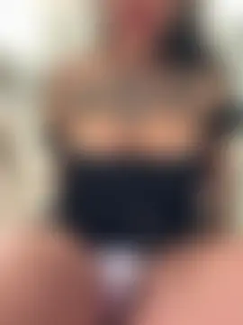 Вебкам-шоу Rae_Lil_White