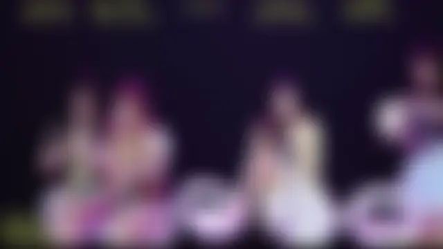 Вебкам-шоу Comebaby-07