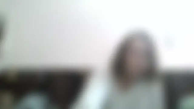 AnnaLive570's Webcam Show