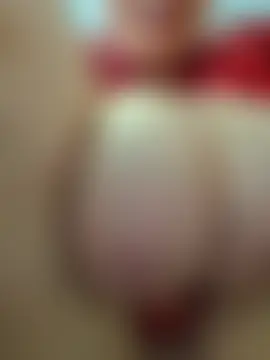 Pokazy przed kamerką – RuxyHuge42ETT