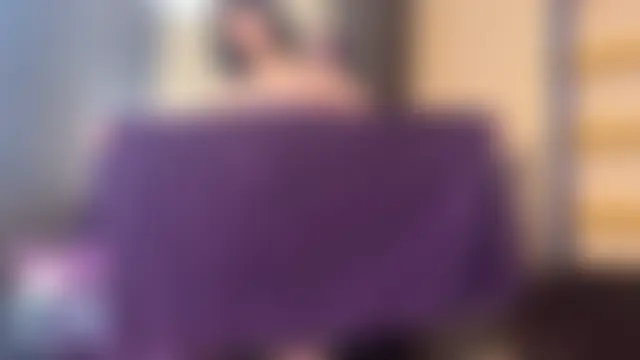 Pertunjukan Kamera Web LoveIyBarbie