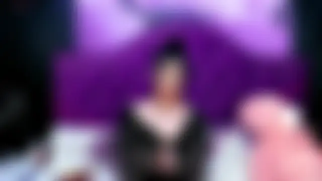 MegaBoobsDeee Webcam show