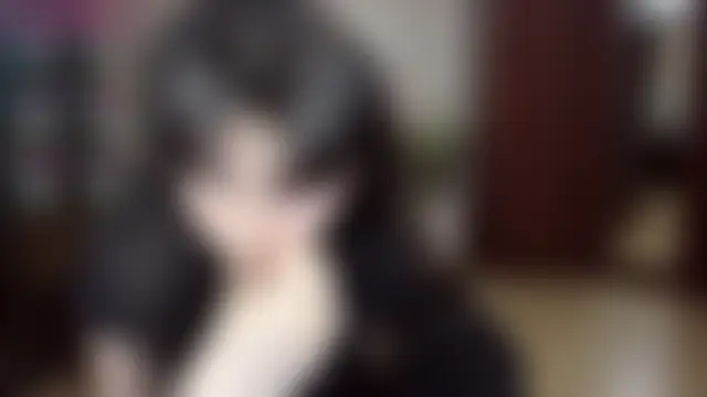 SheilaRare Adlı Modelin Canlı XXX Sohbeti