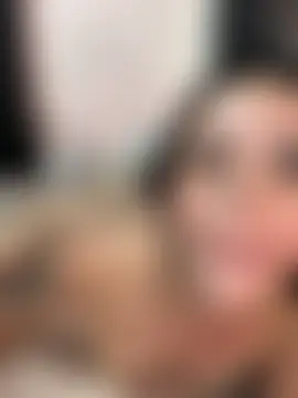 Show modela Coralink na web-kameri