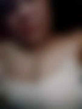 Ayti01: διαδικτυακό σόου στην κάμερα