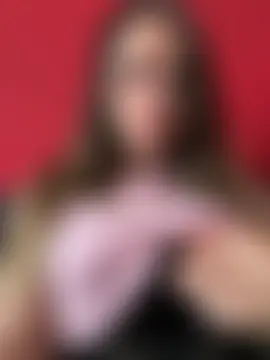 ladybibi00: διαδικτυακό σόου στην κάμερα