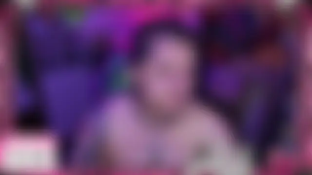 masterkevinftm: διαδικτυακό σόου στην κάμερα