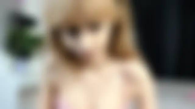 Pokazy przed kamerką – TaiteFairfield