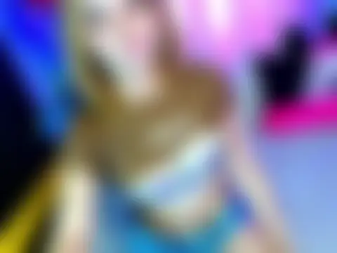 baby_kiraxx Webcam Show