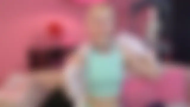 Show modela HannahHollis na web-kameri