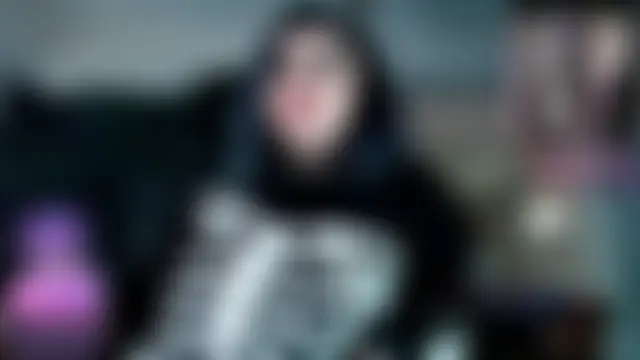 Psychobitch7 élő XXX-chatje