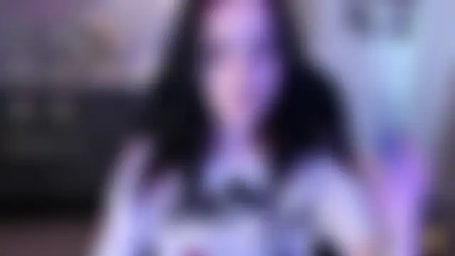 linaa__tyaan Show Webcam