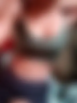 bela14's Live Chat Room