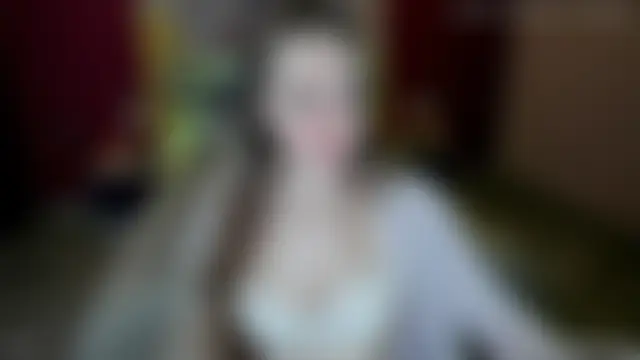 Pertunjukan Kamera Web LizaGost