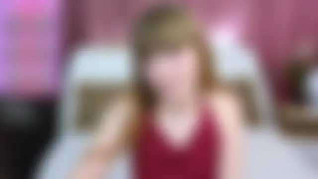 EmilyCuper_ Adlı Modelin Canlı Sohbet Odası