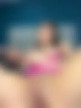 Pokazy przed kamerką – SweetieSinXXX