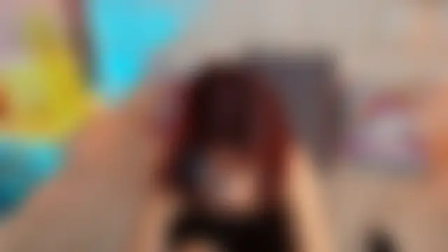 lily_reeds' Live Chat Room