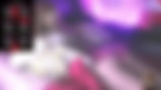 Blondiewithanass লাইভ XXX চ্যাট