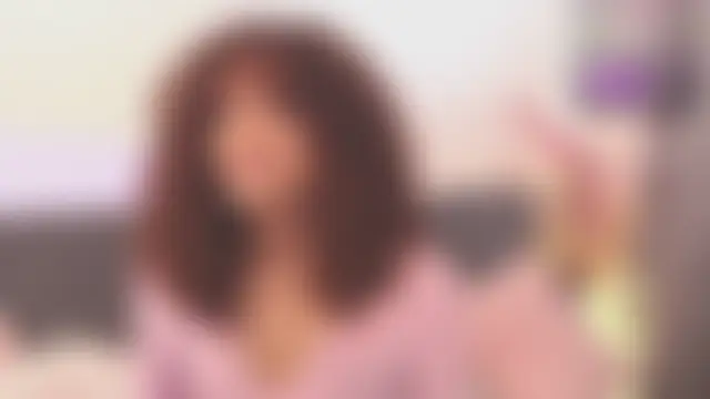 Amelia_bss Adlı Modelin Canlı Sohbet Odası