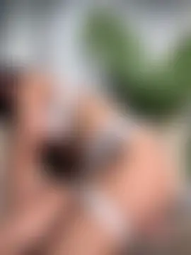 MiaFoxie_ Live Sex Cam-Show