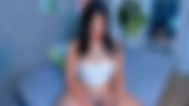 EmiilyGreey Adlı Modelin Canlı XXX Sohbeti