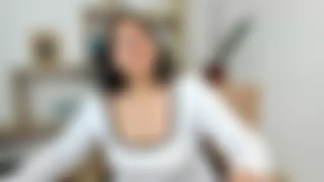 LinaBrowm Live Chatraum