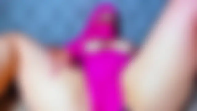 Tahiraa_ Show in webcam