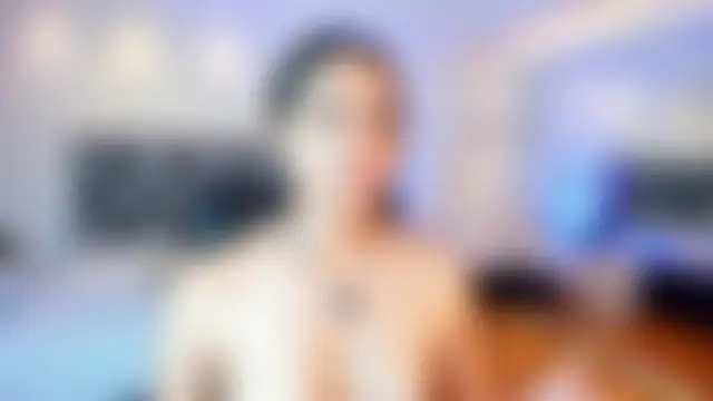 AidaJones Adlı Modelin Canlı XXX Sohbeti