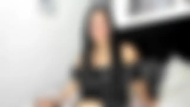 Tania_mature Adlı Modelin Canlı Sohbet Odası