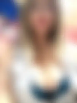 Katy__A Adlı Modelin Canlı Sohbet Odası