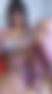 Anuraagi Adlı Modelin Web Kamerası Şovu