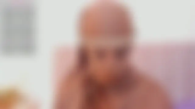 Show modela rawiya na web-kameri