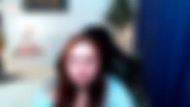 Hennessy_bunny Show in webcam